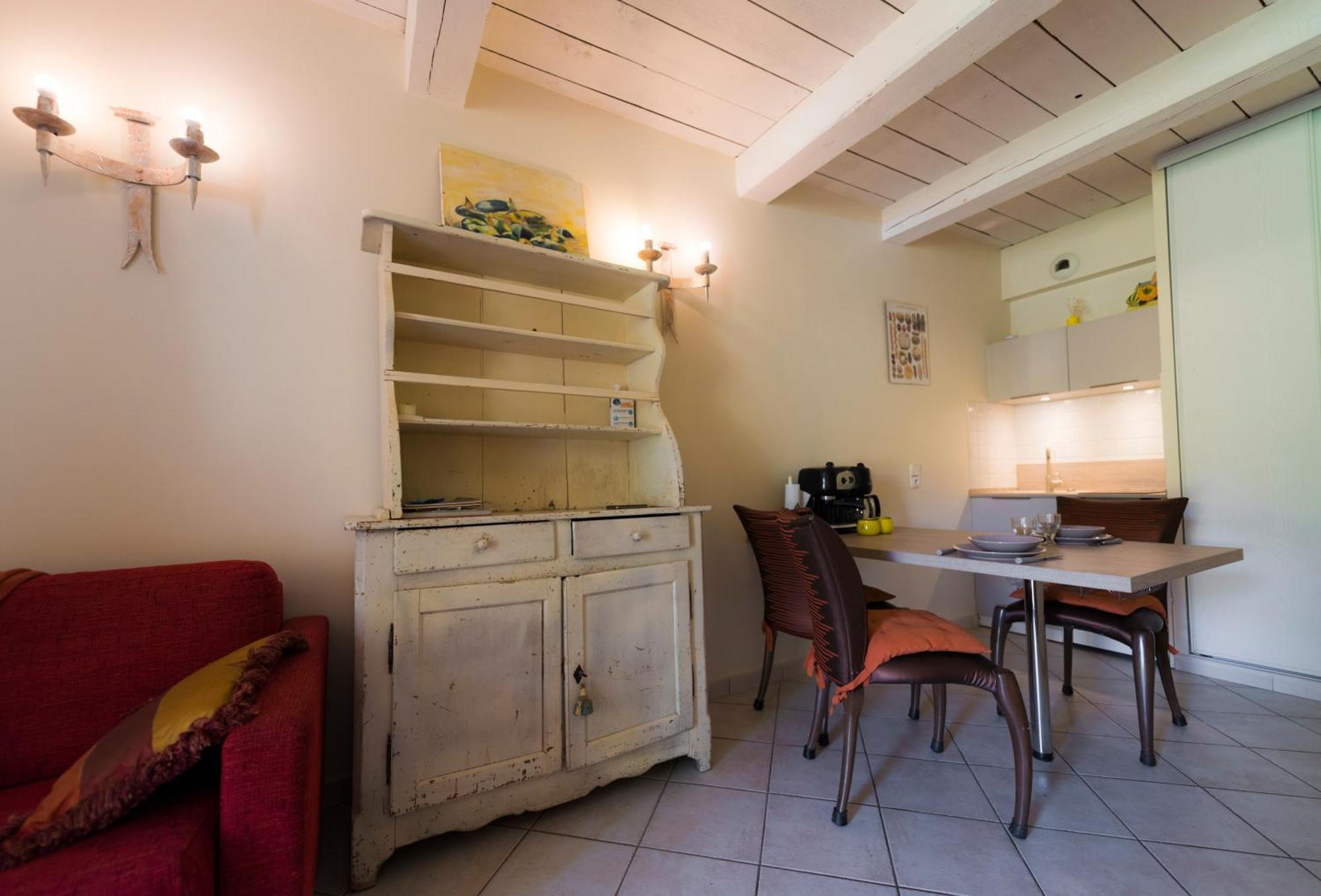La Campagne St Lazare - Restaurant Chambres D'Hotes Piscine & Spa Forcalquier Eksteriør billede